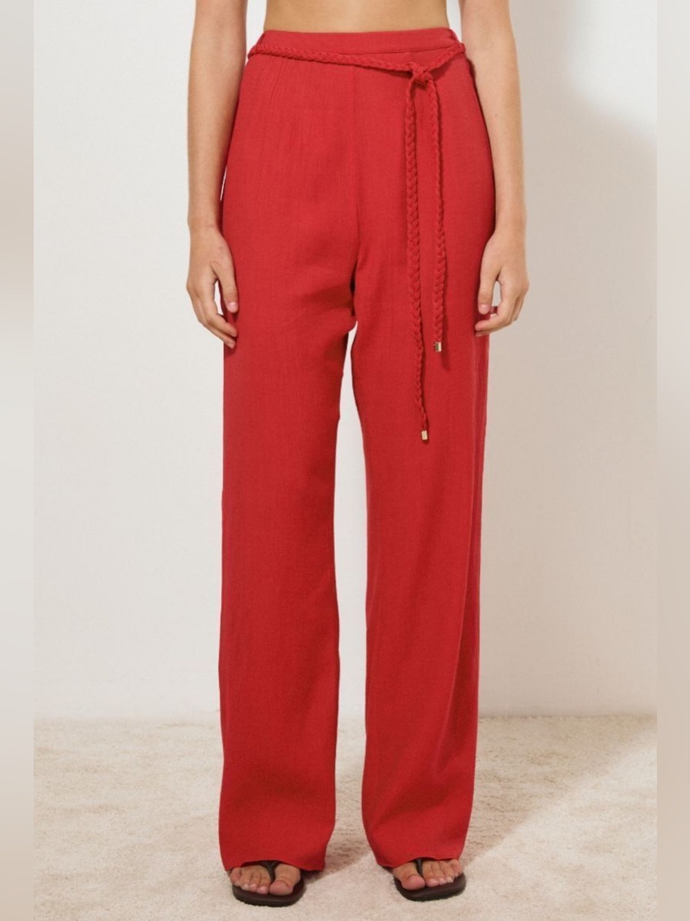 NWT Mon Renn Lotus Pant (red) • msrp $148 •